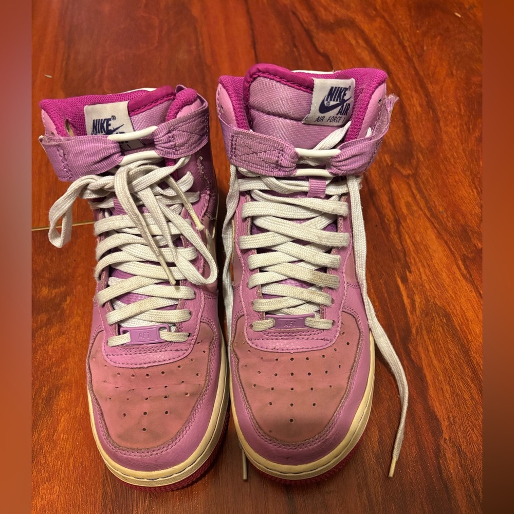 Nike Girl’s Purple and White High-Top Sneakers
